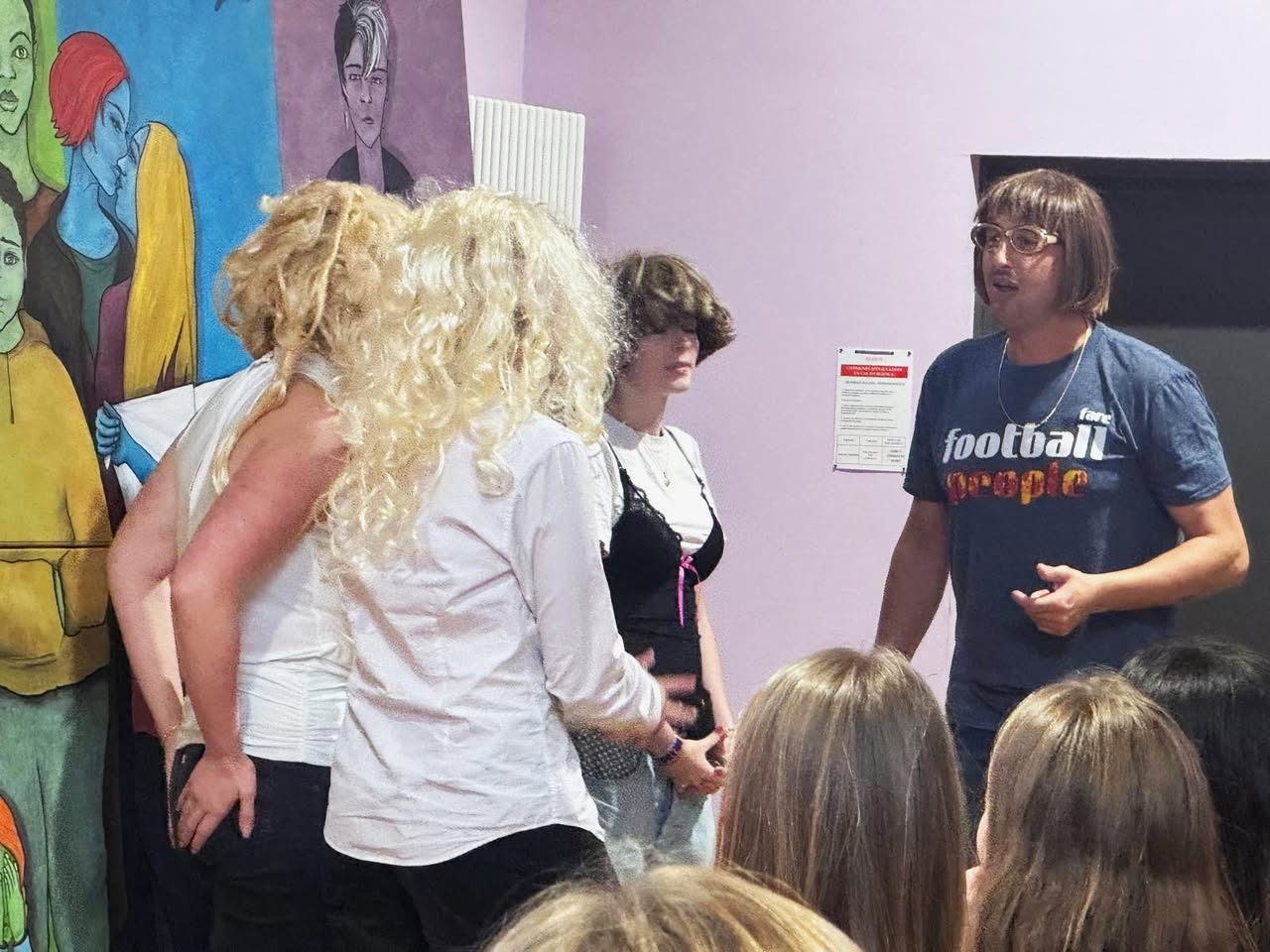 Représentation de « Nous Sommes Tous… » au lycée Haroun Tazieff, à Saint-Paul-lès-Dax